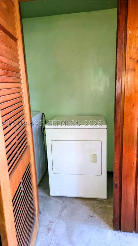 51 NE 195th St, North Miami FL - photo 24 of 35