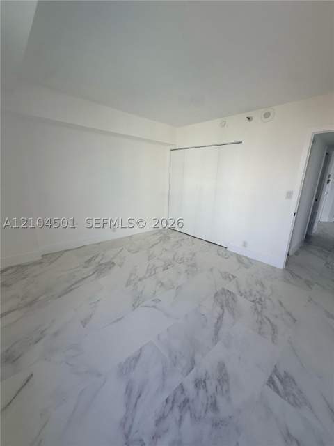 19101 NE 36th Ct 1005, Aventura FL - photo 13 of 47