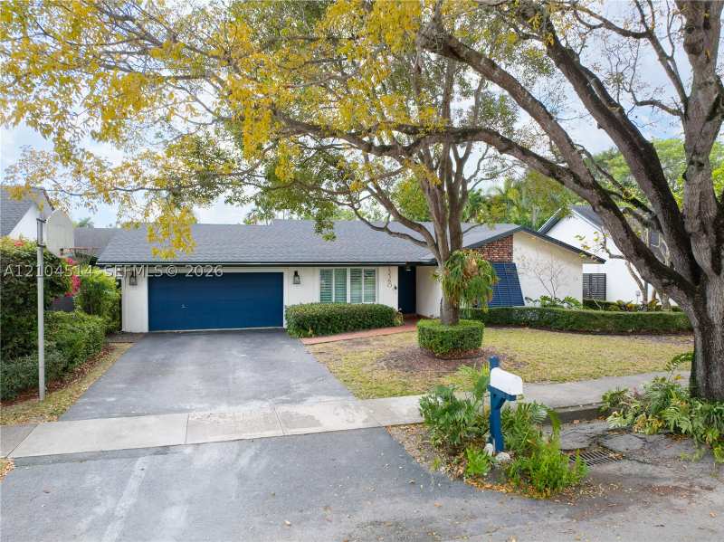 3 bedroom SingleFamilyResidence at 13360 SW 99th Ter, Calusa Club Estates 5th A, Miami — photo 1