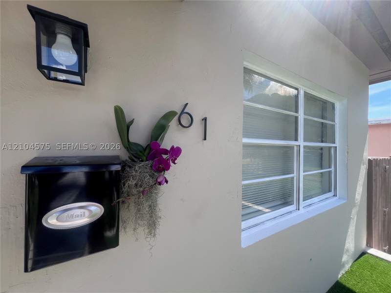 5 bedroom SingleFamilyResidence at 61 SW 55th Ave, Flagler Gardens, Miami — photo 4