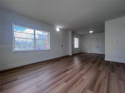 61 SW 55th Ave, Miami FL - photo 8 of 51