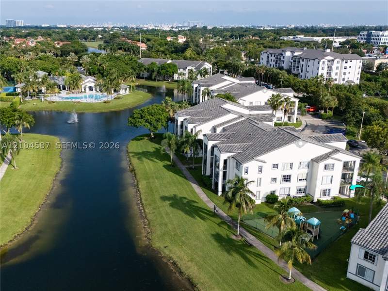 1 bedroom Condominium at 4360 NW 107th Ave 101, Enclave At Doral Condo No, Doral — photo 2