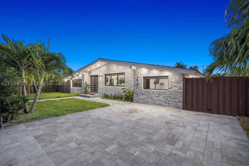 4 bedroom SingleFamilyResidence at 20930 NE 26th Ave, Sunswept Isle, Miami — photo 1