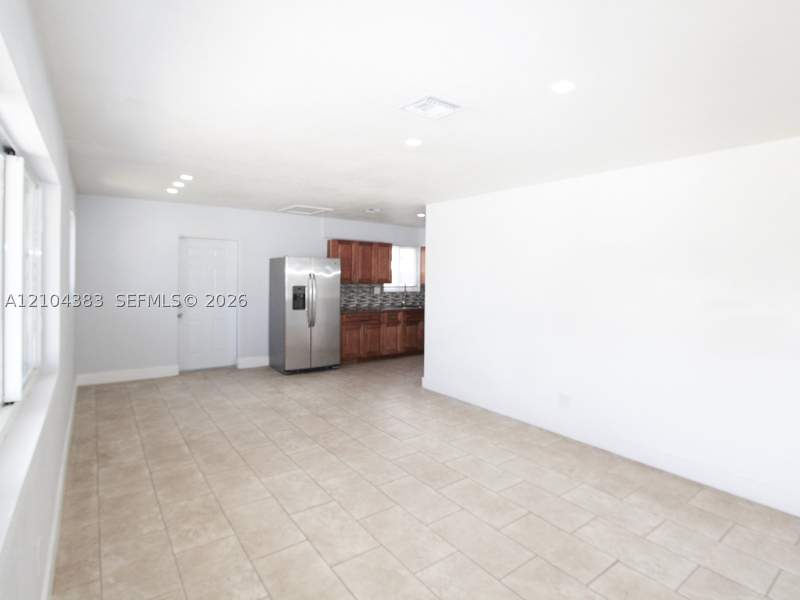 5 bedroom SingleFamilyResidence at 11460 SW 224th St, Richland Estates, Miami — photo 4