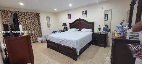 17901 NW 68th Ave R102, Hialeah FL - photo 9 of 11