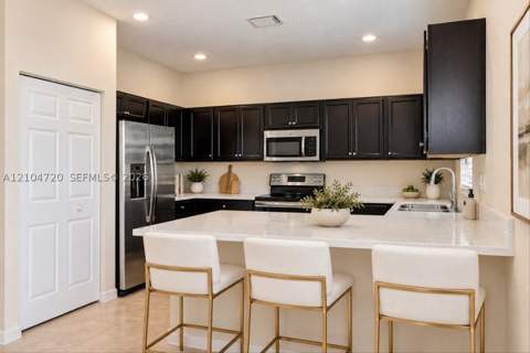 11790 SW 251st St, Homestead FL - photo 12 of 48