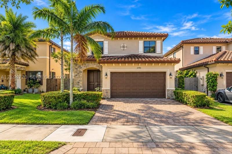 4 bedroom SingleFamilyResidence at 11790 SW 251st St, Coco Palm Estates, Homestead — photo 3