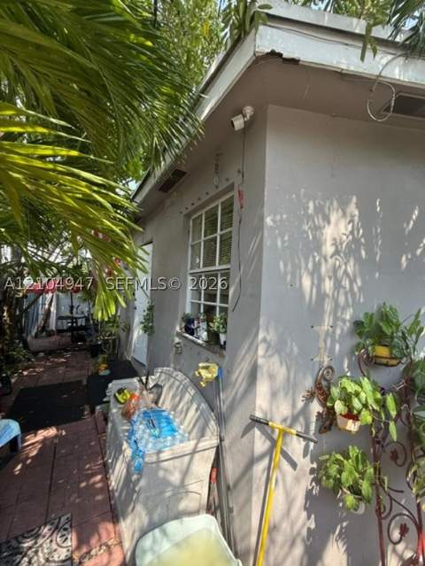2305 NE 135th Ter, North Miami Beach FL - photo 12 of 19