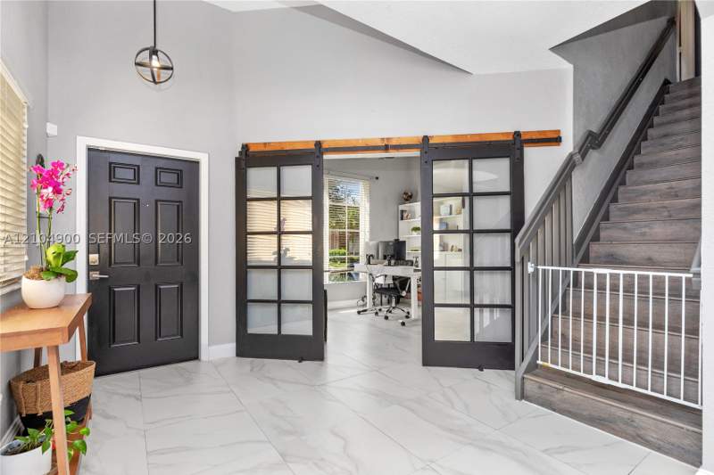 4 bedroom SingleFamilyResidence at 9383 SW 227th Ln, Lakes By The Bay Day, Cutler Bay — photo 3