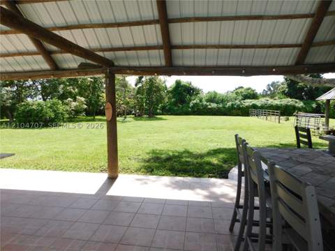 20500 SW 198th St, Miami FL - photo 6 of 12