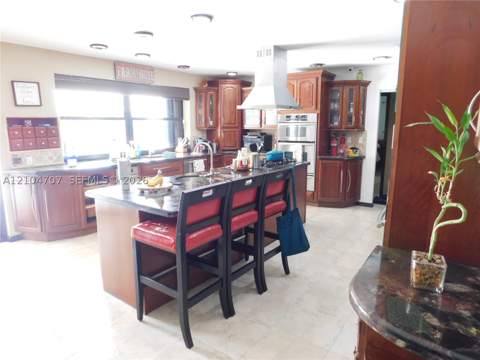 20500 SW 198th St, Miami FL - photo 8 of 12