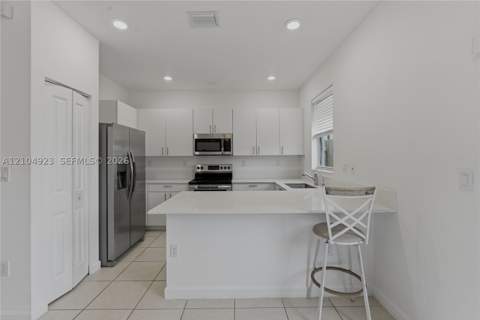 16314 SW 291 St 16314, Miami FL - photo 7 of 25