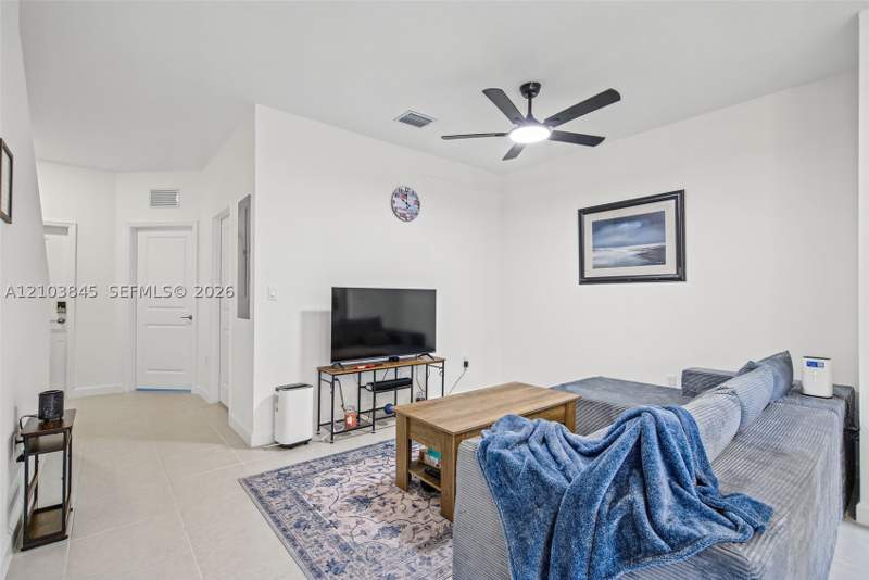 3 bedroom Townhouse at 35703 SW 178th Pl, Antillia, Homestead — photo 5