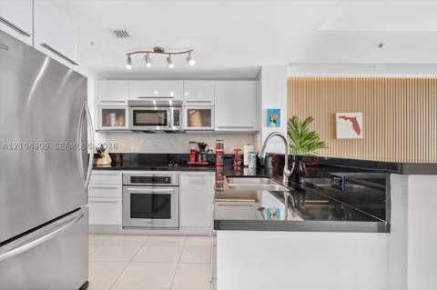 253 NE 2nd St 2509, Miami FL - photo 11 of 31