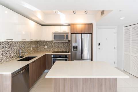 5252 NW 85th Ave 1409, Doral FL - photo 7 of 30
