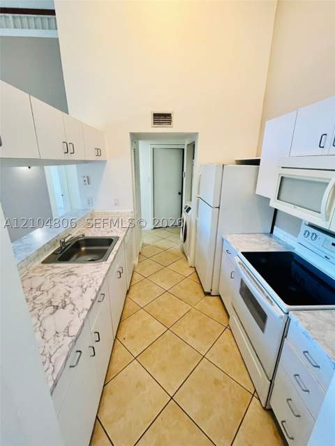 10451 SW 157th Pl 303, Miami FL - photo 12 of 46