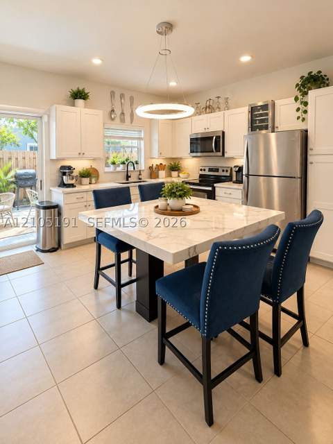 249 NE 3rd Ct, Florida City FL - photo 10 of 27