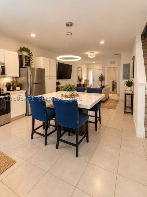 249 NE 3rd Ct, Florida City FL - photo 9 of 27