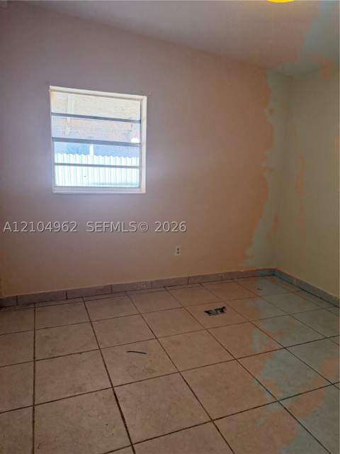 9960 SW 42nd St, Miami FL - photo 8 of 13