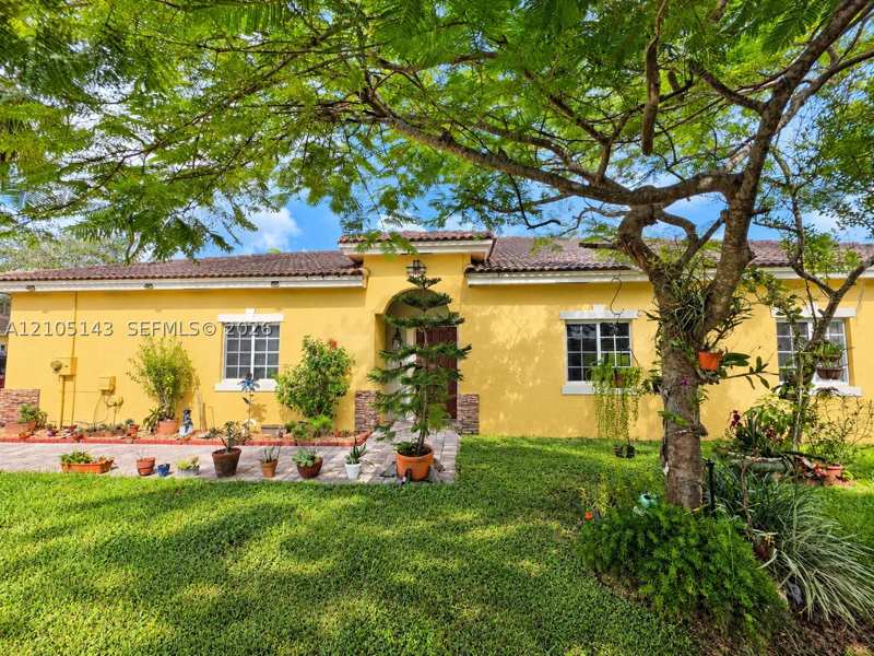 3 bedroom Townhouse at 3344 NE 11th Dr, Ventura At Malibu Bay, Homestead — photo 1