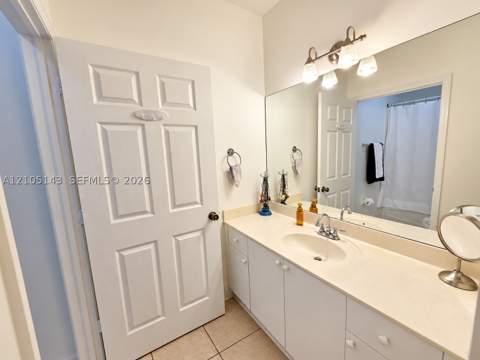 3344 NE 11th Dr, Homestead FL - photo 10 of 37
