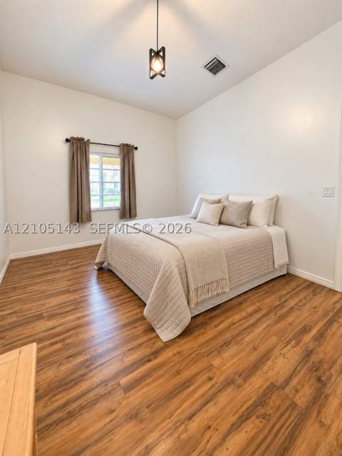 3344 NE 11th Dr, Homestead FL - photo 7 of 37
