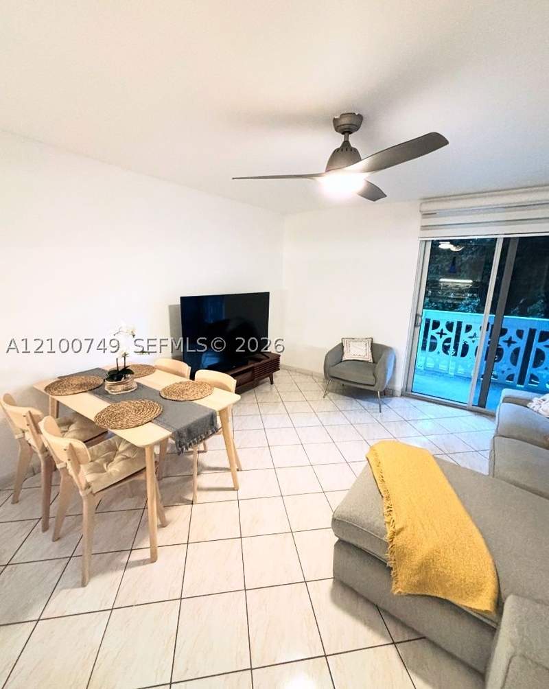 2 bedroom Condominium at 1020 Meridian Ave 208, Admiral Towers Condo, Miami Beach — photo 3