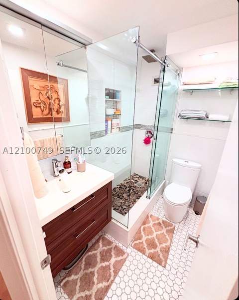 1020 Meridian Ave 208, Miami Beach FL - photo 6 of 9