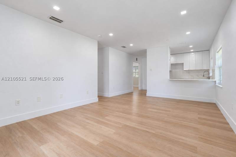 3 bedroom SingleFamilyResidence at 2276 NW 81st St, W Little River Rev, Miami — photo 3