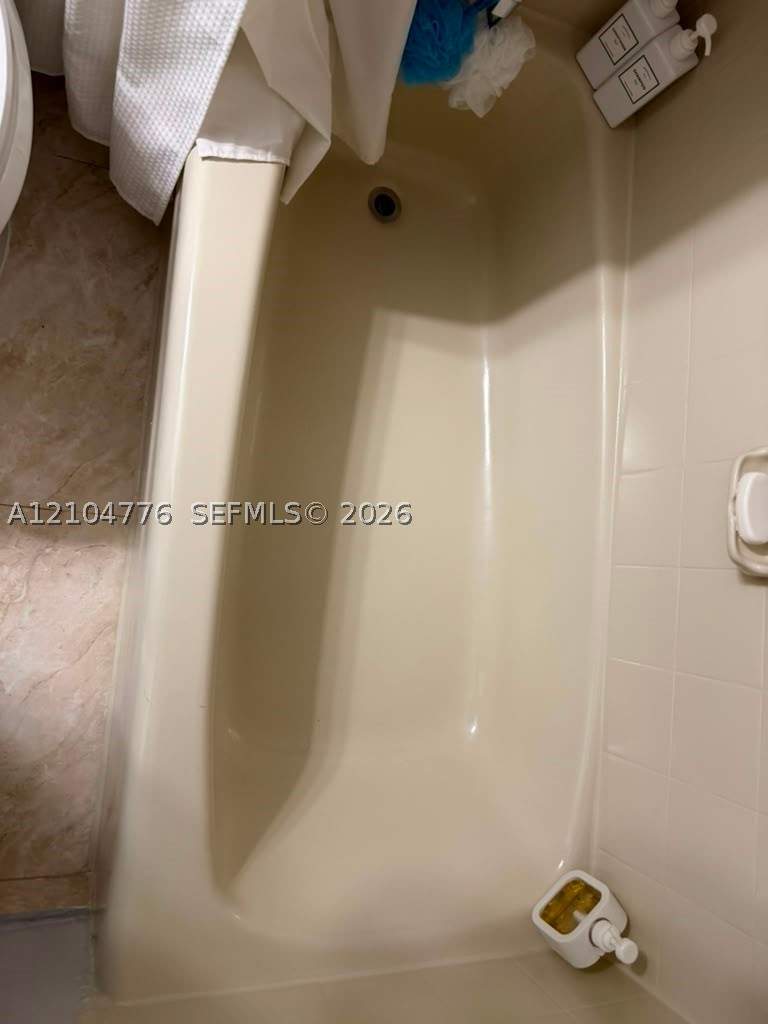 1 bedroom Condominium at 4800 NW 79th Ave 202, Doral Gardens II Condo, Doral — photo 4