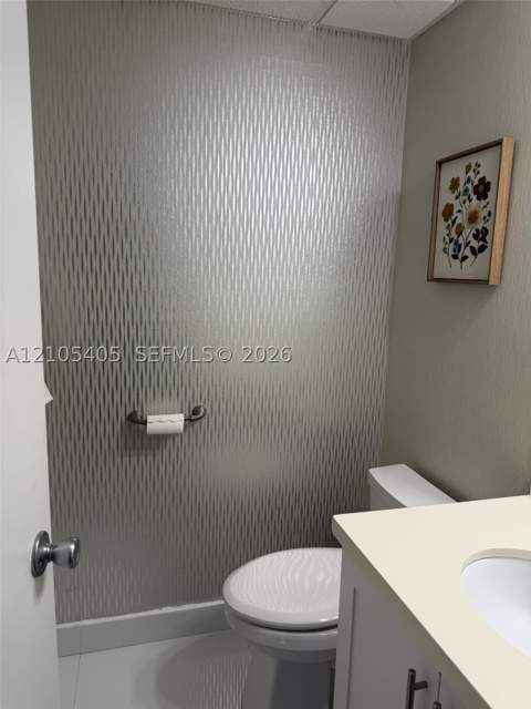 17570 Atlantic Blvd 119, Sunny Isles Beach FL - photo 11 of 13