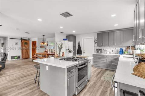 7651 SW 134th Ave, Miami FL - photo 9 of 34