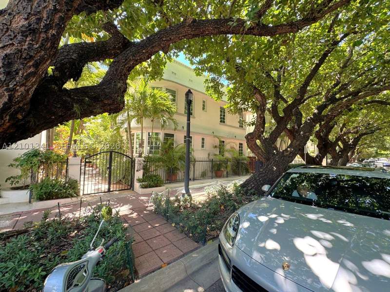 0 bedroom Condominium at 349 Meridian Ave B202, Enclave On South Beach, Miami Beach — photo 3