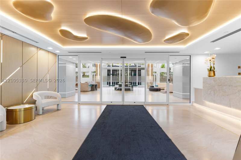 2 bedroom Condominium at 21205 Yacht Club Dr 304, North Tower At The Point, Aventura — photo 1