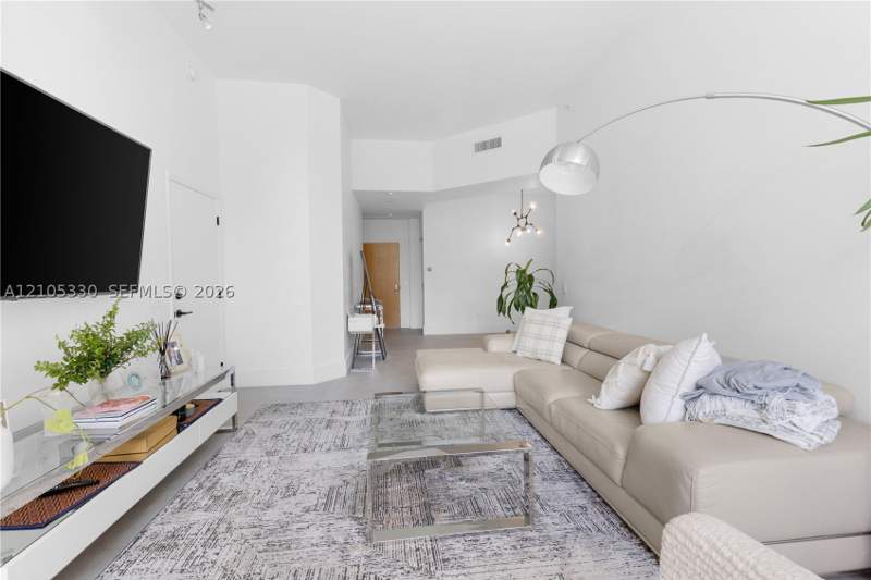 2 bedroom Condominium at 21205 Yacht Club Dr 304, North Tower At The Point, Aventura — photo 5