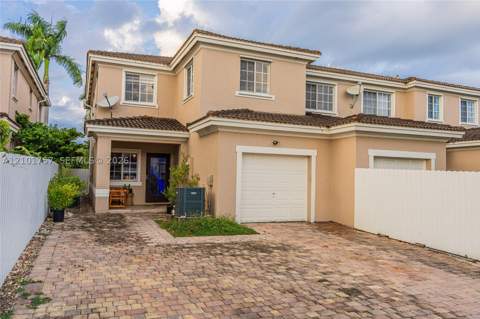 14218 SW 272nd St, Homestead FL - photo 6 of 39