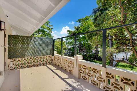 668 NW North River Dr, Miami FL - photo 18 of 27