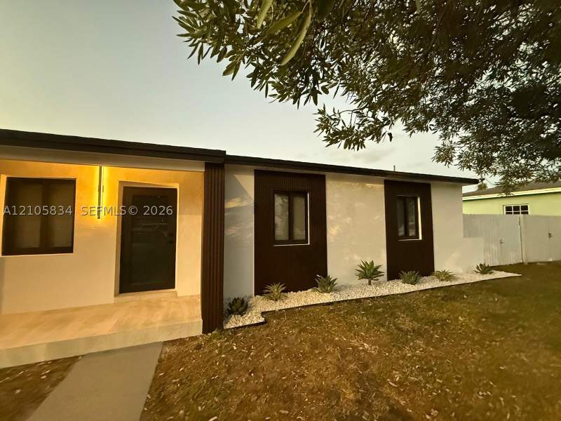 2 bedroom SingleFamilyResidence at 775 E 6th Pl, Sun-Tan Vill Sec 5, Hialeah — photo 2