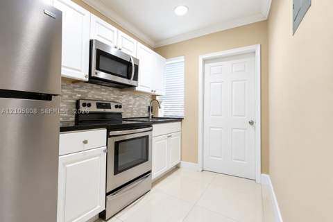 103 NW 6th Ave 1, Miami FL - photo 9 of 19