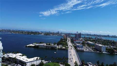 7900 Harbor Island Dr 925, North Bay Village FL - photo 6 of 42