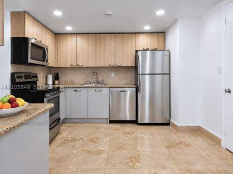 251 174th St 212, Sunny Isles Beach FL - photo 14 of 28
