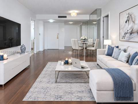251 174th St 212, Sunny Isles Beach FL - photo 7 of 28