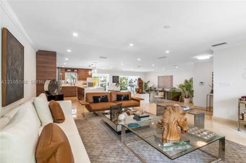 13100 Keystone Ter, North Miami FL - photo 11 of 32