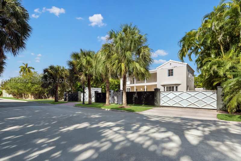 4 bedroom SingleFamilyResidence at 2534 Flamingo Dr, Flamingo Terrace Extensio, Miami Beach — photo 1