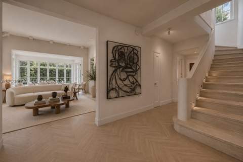 2534 Flamingo Dr, Miami Beach FL - photo 12 of 13