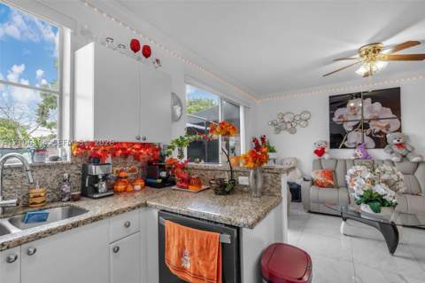 7361 NW 174th Ter 105, Hialeah FL - photo 11 of 38
