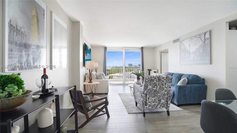 1 bedroom Condominium at 6900 Bay Dr 8K, Stanton House Condo, Miami Beach — photo 5