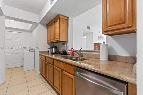 4242 NW 2nd St 1609, Miami FL - photo 16 of 41
