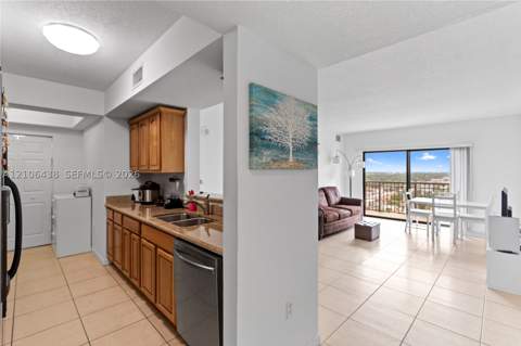 4242 NW 2nd St 1609, Miami FL - photo 22 of 41