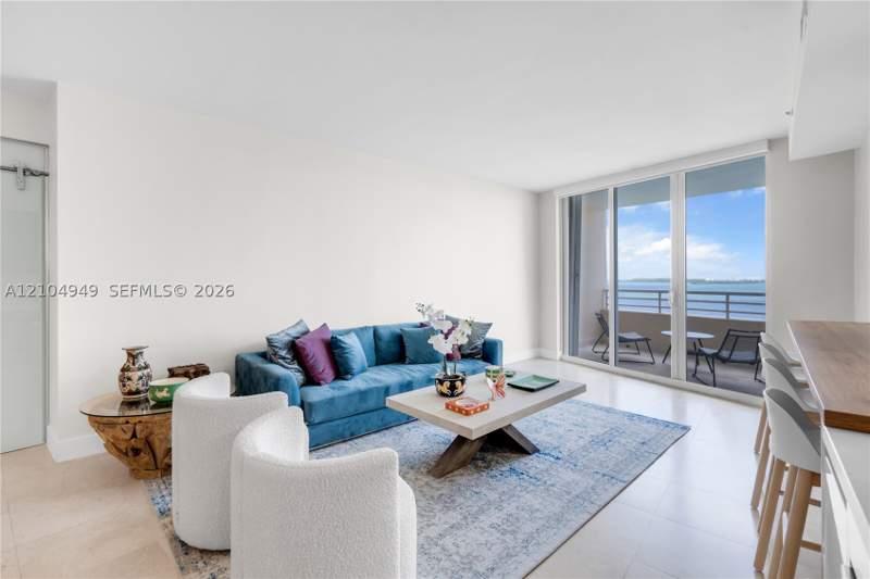 2 bedroom Condominium at 808 Brickell Key Dr 1006, Two Tequesta Point Condo, Miami — photo 2